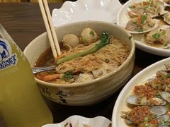 馄饨竹升面-全渔村小海鲜