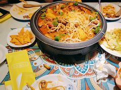 -楼兰古丽·新疆拌面·清真(华阳城店)