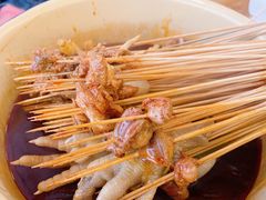 -拈签一笑黄牛肉辣卤串串