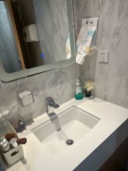 -臻悦医疗美容整形门诊部