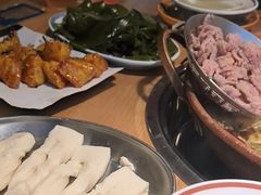 -洱火云南酸菜牛肉火锅(石景山当代商城店)