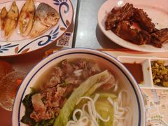 -陈鹏鹏潮汕菜(宝安机场T3航站楼店)