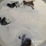 鲫鱼黑木耳汤补钙又补血做法不难