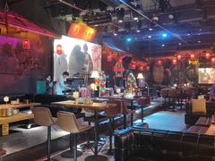 -喜鹊音乐酒馆(西街店)