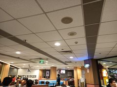 -麦当劳(东方时代广场分店)