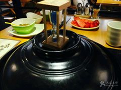 -洪氏嗨捞·广东猪肚鸡·椰子鸡火锅(西咸万象城店)