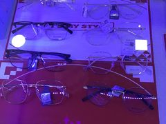 -柒米眼镜·星趣控·新乐学(万锦城店)