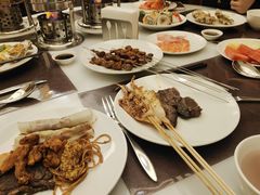 -万荟轩海鲜·粤式点心自助餐厅(蓝海风万怡酒店)