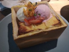 -蜜桃餐厅·伴山(湖滨商业街店)