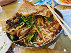 螺丝肉汤粉-红鼻子桂林米粉(金唐新光界店)