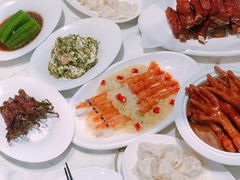 砂锅煨凤爪-喜鼎海胆水饺(柏威年购物中心店)