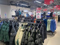 -唯品会(北京国瑞城店)