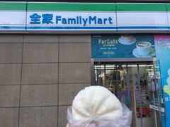-全家便利店(东直门店)