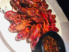 -巴厘龙虾·榜首油焖大虾(洞庭·艺术洋房店)