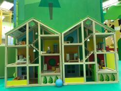 -莫莉幻想儿童乐园(深圳东湖永旺店)