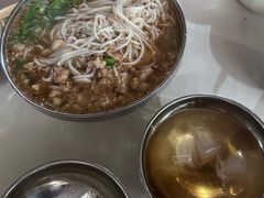 -正宗杨记普洱酸醋米线(总店)