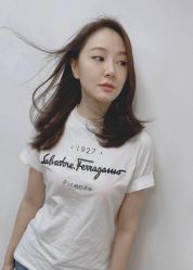 -十六番发型师事务所