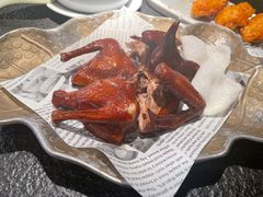 蝴蝶里招牌乳鸽-蝴蝶里·粤菜·点心(龙湖天街&滨江店)