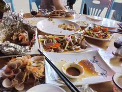 -红月湾海鲜饭店•沙滩海景(双月湾店)