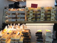 面包甜点陈列柜-THEME祖提(三峡广场店)