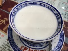 -赵记传承特色牛奶甜品(泉城广场店)