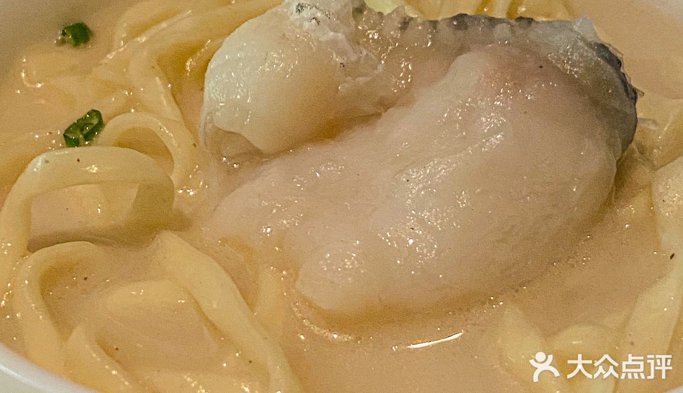 南京美食 | 玄武湖旁的格调精致餐厅✨太适合约会啦