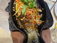 -禧香逢烧烤金牌鸡手王(繁荣路店)