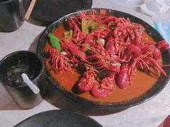 -沪小胖小龙虾(淮海中路旗舰店)