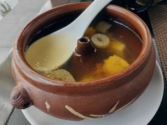 -丽江悦榕庄酒店-明月·雪山庭院餐厅