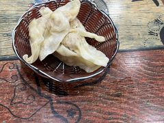 -老东门糁烫面角总店