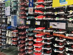 -迪卡侬(顺峰山店)