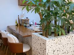 -Line 咖啡(石厦花园店)