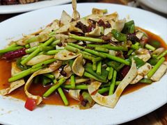 -九九牛肉馆(南山路店)
