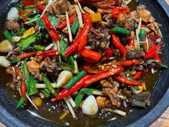 -老滇山寨•云南特色菜•地方菜•民族风情歌舞表演(金碧店)