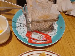 -菲滋意式休闲餐厅(北仑银泰城店)