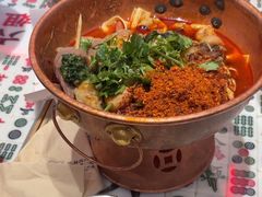 -成都你六姐·牛肉冒菜(城市集市合生汇店)