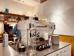 -Legno.ita Coffee by Wood(襄阳南路店)