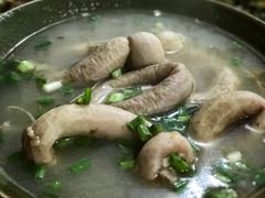-董记冒节子肥肠粉