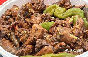Yimeng Mountain Chili Chicken Stir-Fry