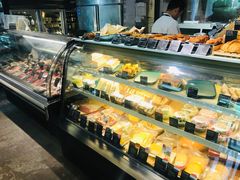 -羽深肉铺 Steak & Wine