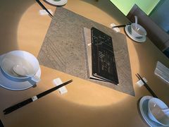 -穹六人间 people 6(岳阳路店)