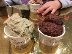 -VENCHI 闻绮(北京国贸商城店)