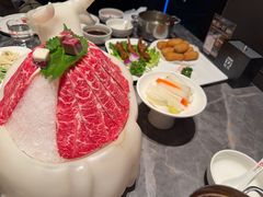 -德天肥牛海鲜火锅(城西银泰店)