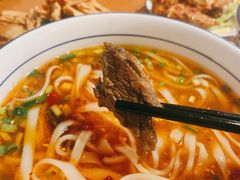 -矮子粉店1985·长沙米粉(湘春路店)