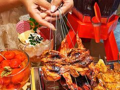 -街角等你.大连海鲜烧烤.经典铁板海鲜串(西安路店)