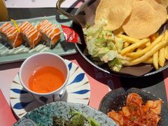 -花漫里日式餐厅(城东中骏店)