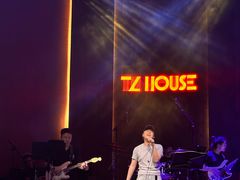 -TZ House音乐现场(来福士中心店)