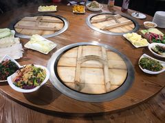 -咱屯子铁锅炖直营店(保利店)