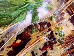 -何氏串串香火锅(翠亨店)