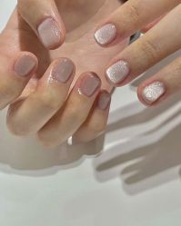 -悦指间美甲美睫